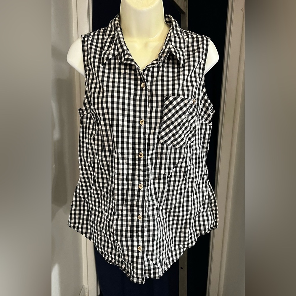 Guess Large Black & White Tank